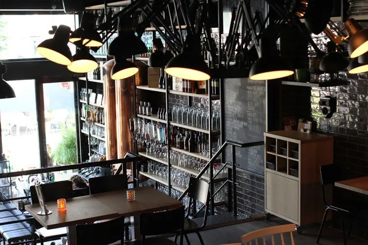 Eet & Drinkcafé De Nieuwe Wereld