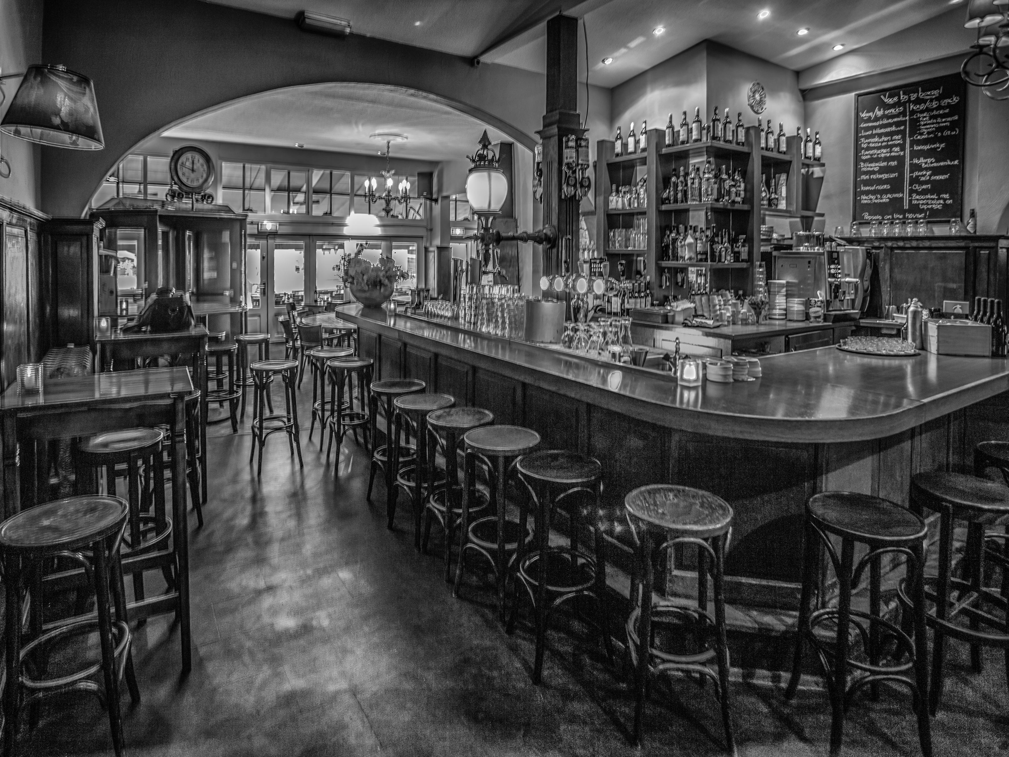 Zeldzaam Café Brasserie