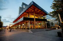 Circl Restaurant & Rooftopbar