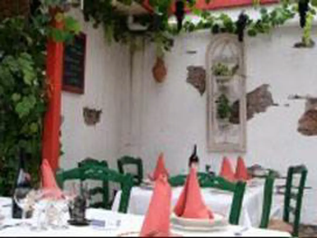 Kreta Mezes & Grill