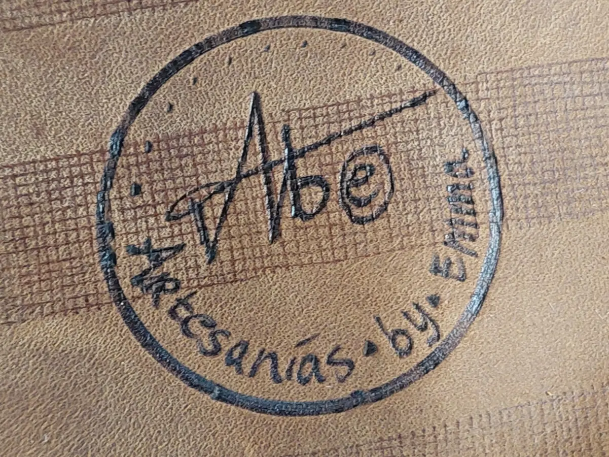 Artesanías by Emma logo