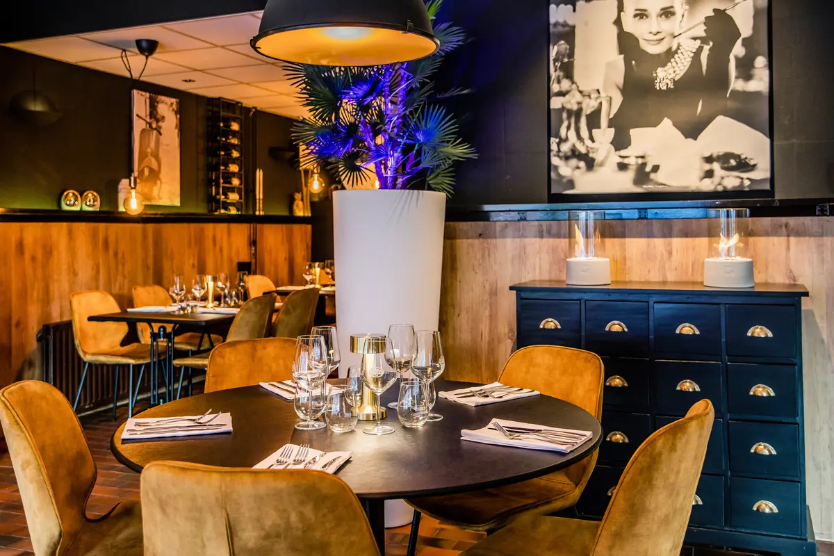 Restaurant Uw Chef logo