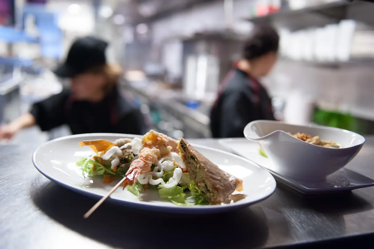 Kraton Rosbeijer logo