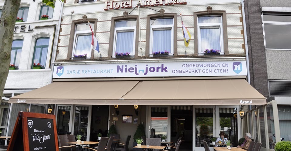 Restaurant Niej Jork - Hotel American