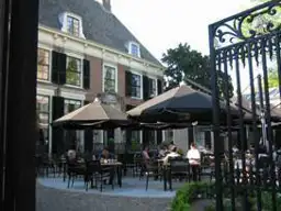Brasserie 6